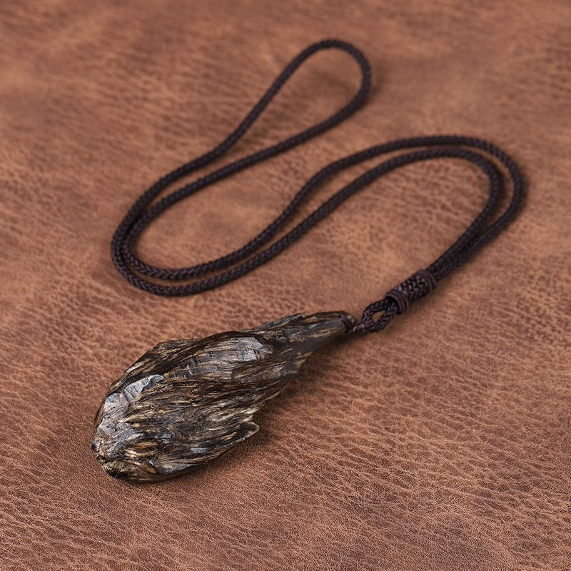 An Ancient Secret for Modern Stress——Agarwood Essence: Natural Stress-Relief Necklace