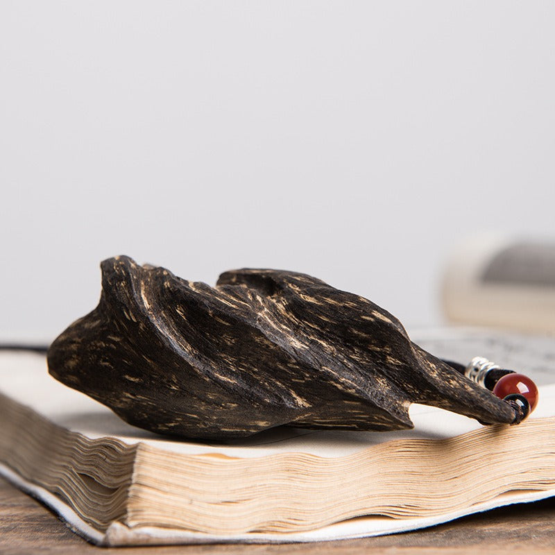 Time-Honored Calm for Digital Age Anxiety — Agarwood Pendant: Neuro-Calming Wood Jewelry