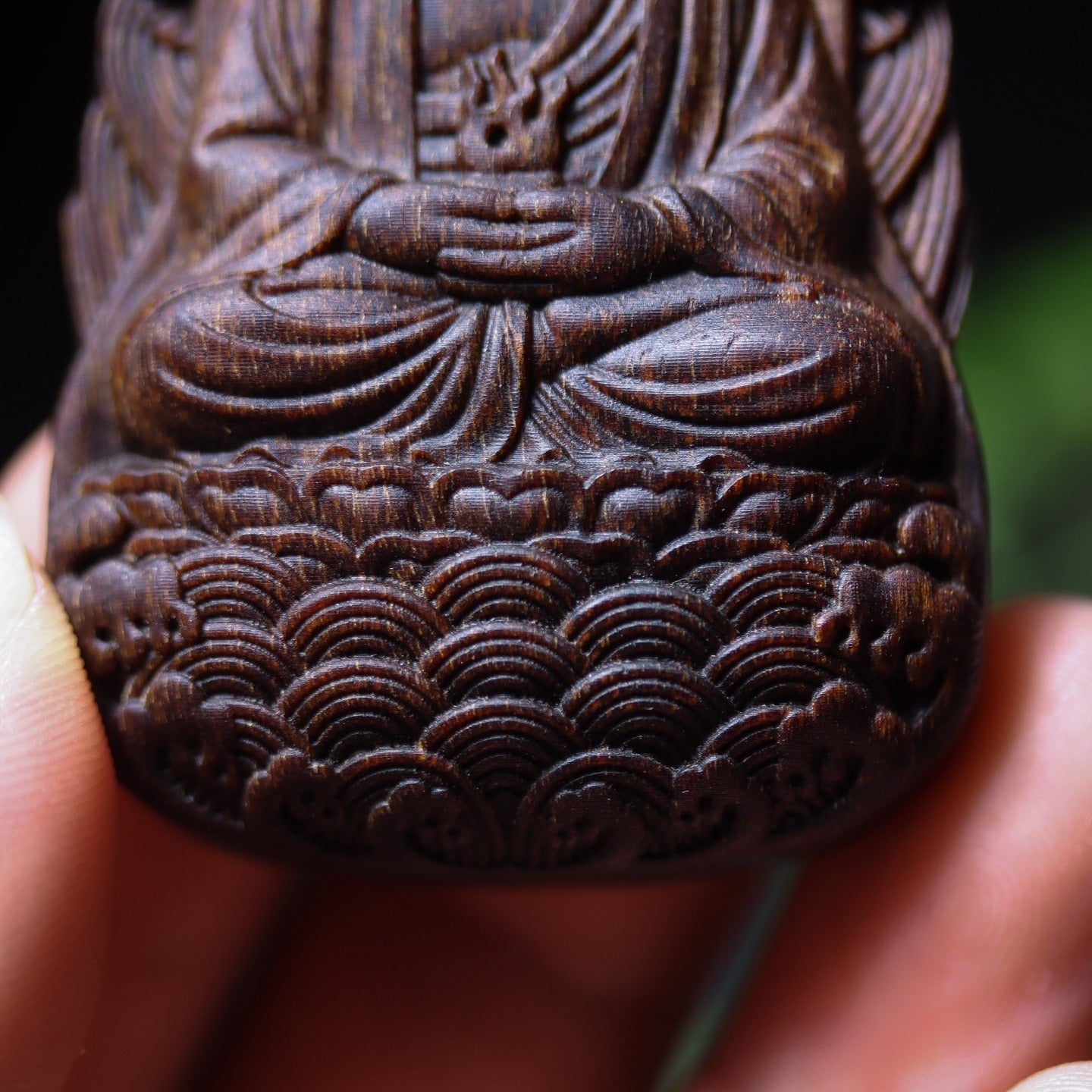 Sacred Buddha Agarwood Sculpture – Feng Shui Altar Centerpiece & Luxury Pendant