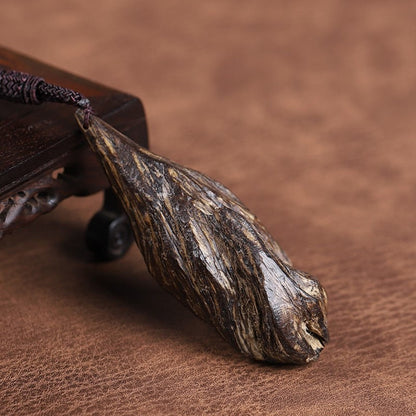 An Ancient Secret for Modern Stress——Agarwood Essence: Natural Stress-Relief Necklace