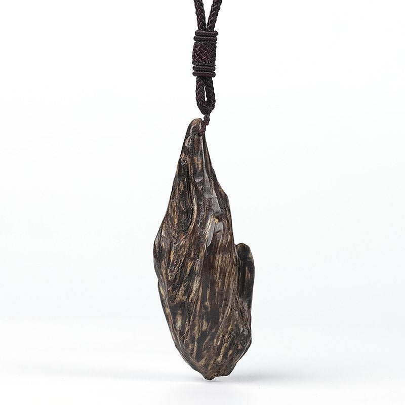 An Ancient Secret for Modern Stress——Agarwood Essence: Natural Stress-Relief Necklace