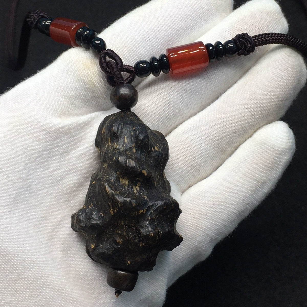 Octa-Blessings Embodied —— Sacred Agarwood: Multidimensional Aura Enhancer