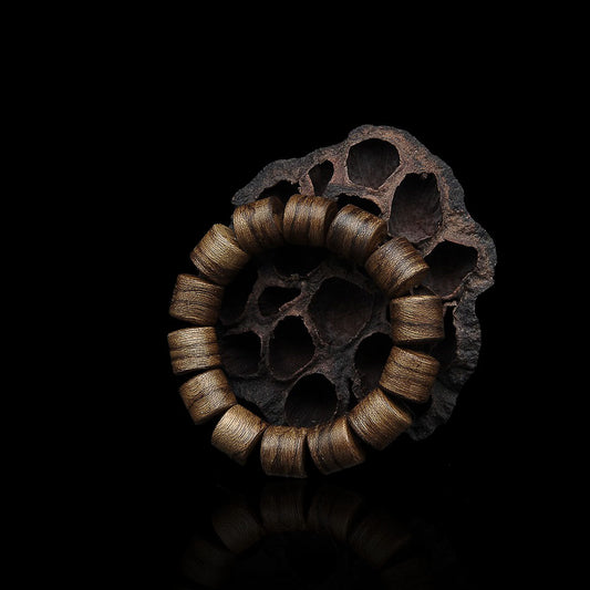 Sacred Geometry Agarwood Bracelet – High-Density Zen Energy & Luxury